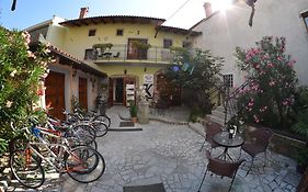 Guesthouse Koren At Winery