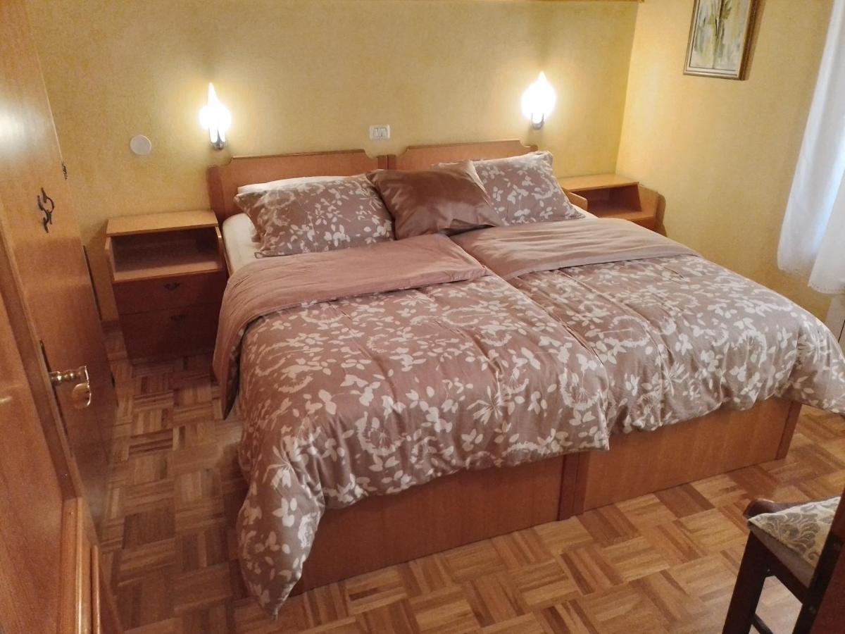 Guesthouse Koren At Winery Vipava Buitenkant foto