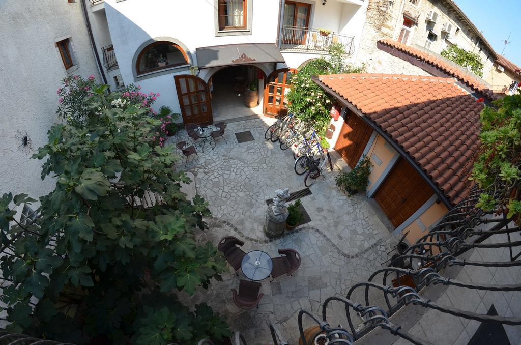 Guesthouse Koren At Winery Vipava Kamer foto