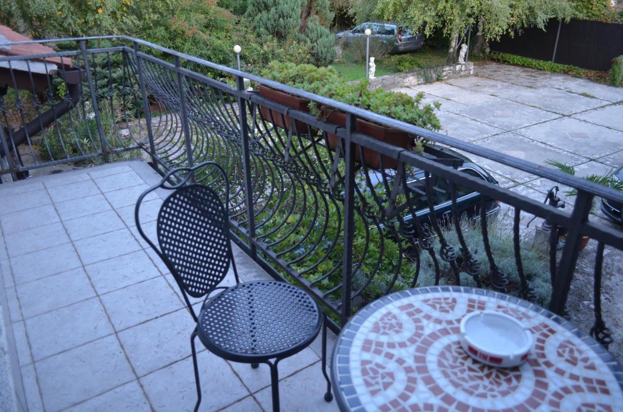 Guesthouse Koren At Winery Vipava Buitenkant foto