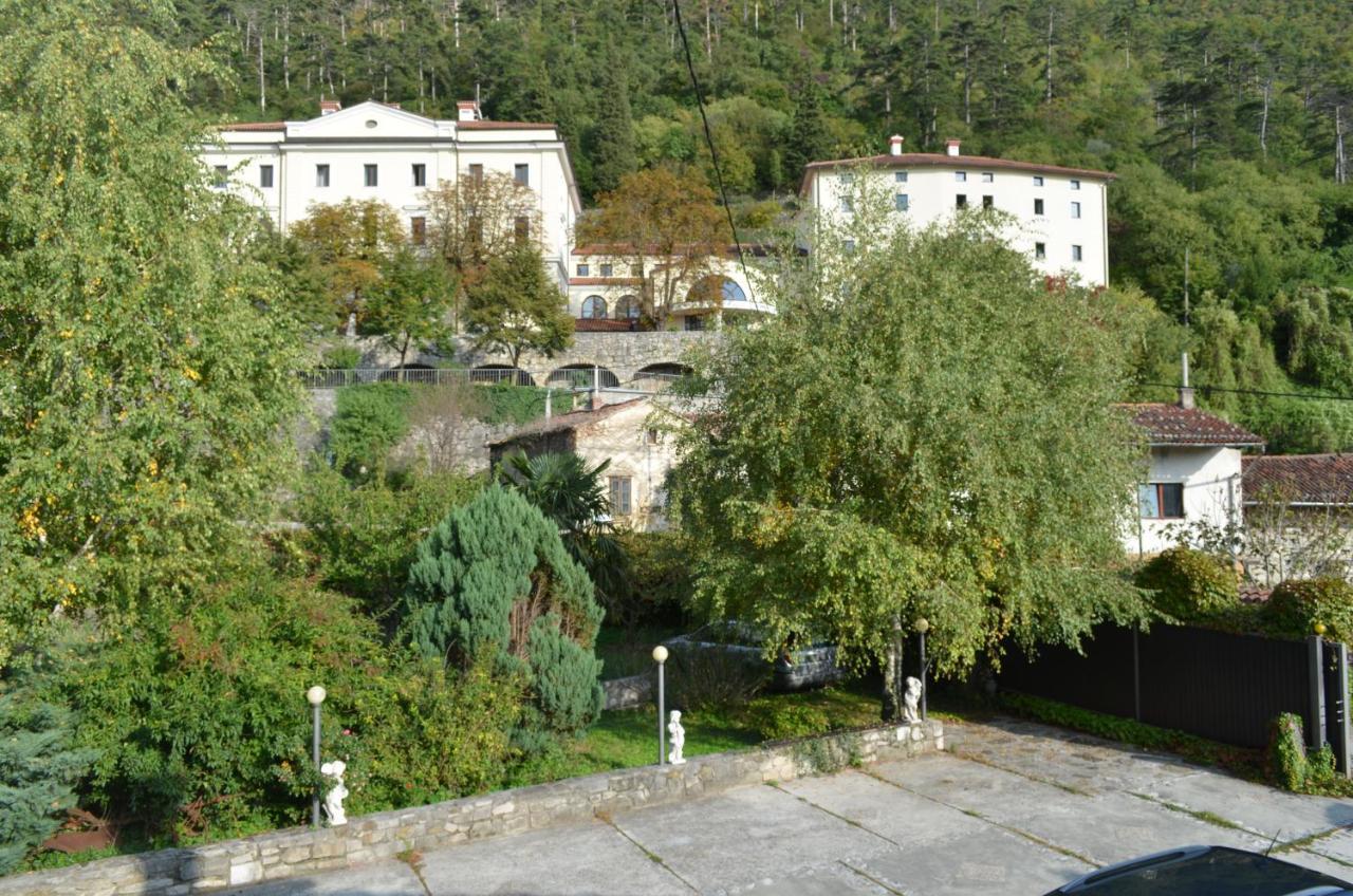 Guesthouse Koren At Winery Vipava Buitenkant foto